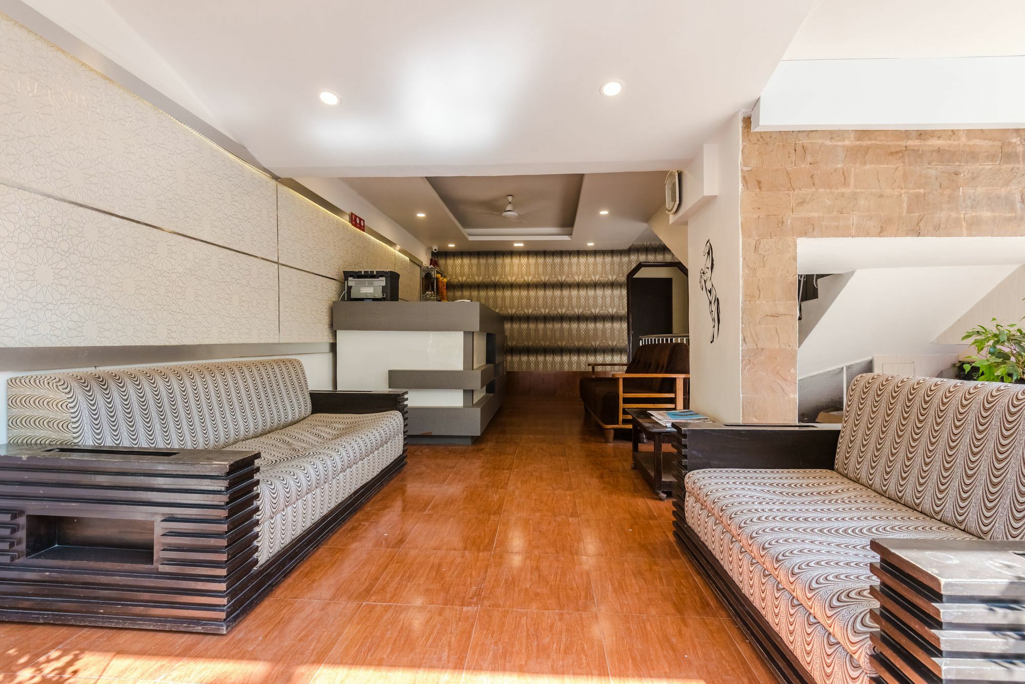 Hotel O Rana Residency Near Western Express Highway Metro Station Mumbai Exterior foto